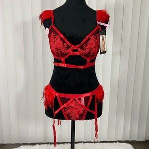 JUST SEXY LINGERIE #Kay130 Lace And Feather Lingerie Bra Panty Garter Set Red L